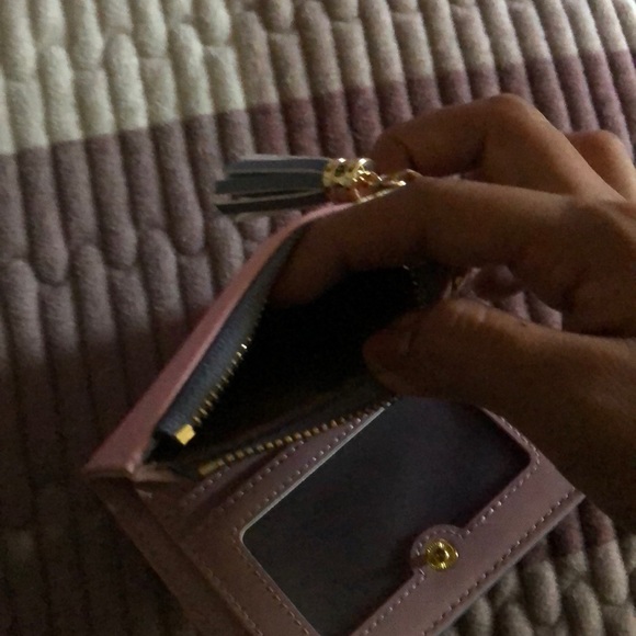 Wallet - Picture 4 of 4